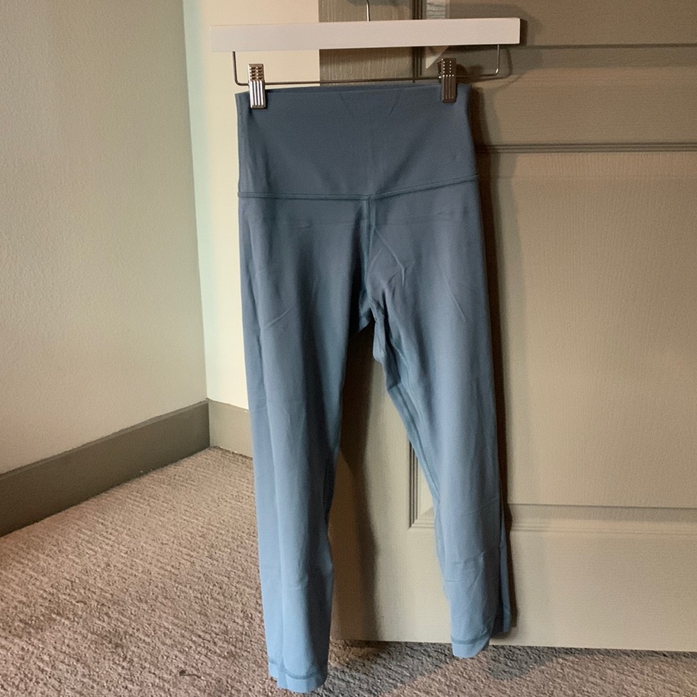 Lululemon high rise Align 21” legging